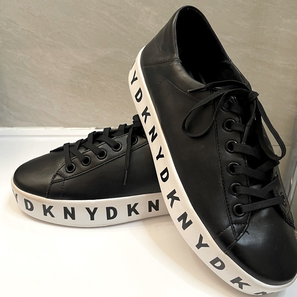 DKNY Banson Sneakers